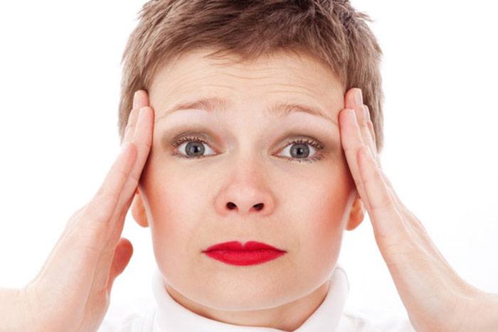 The odd person you should tell about your headaches